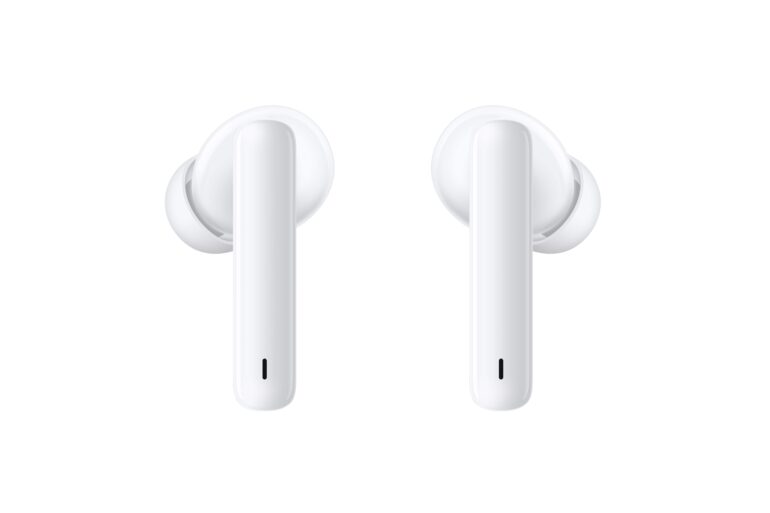 white huawei freebuds 4i