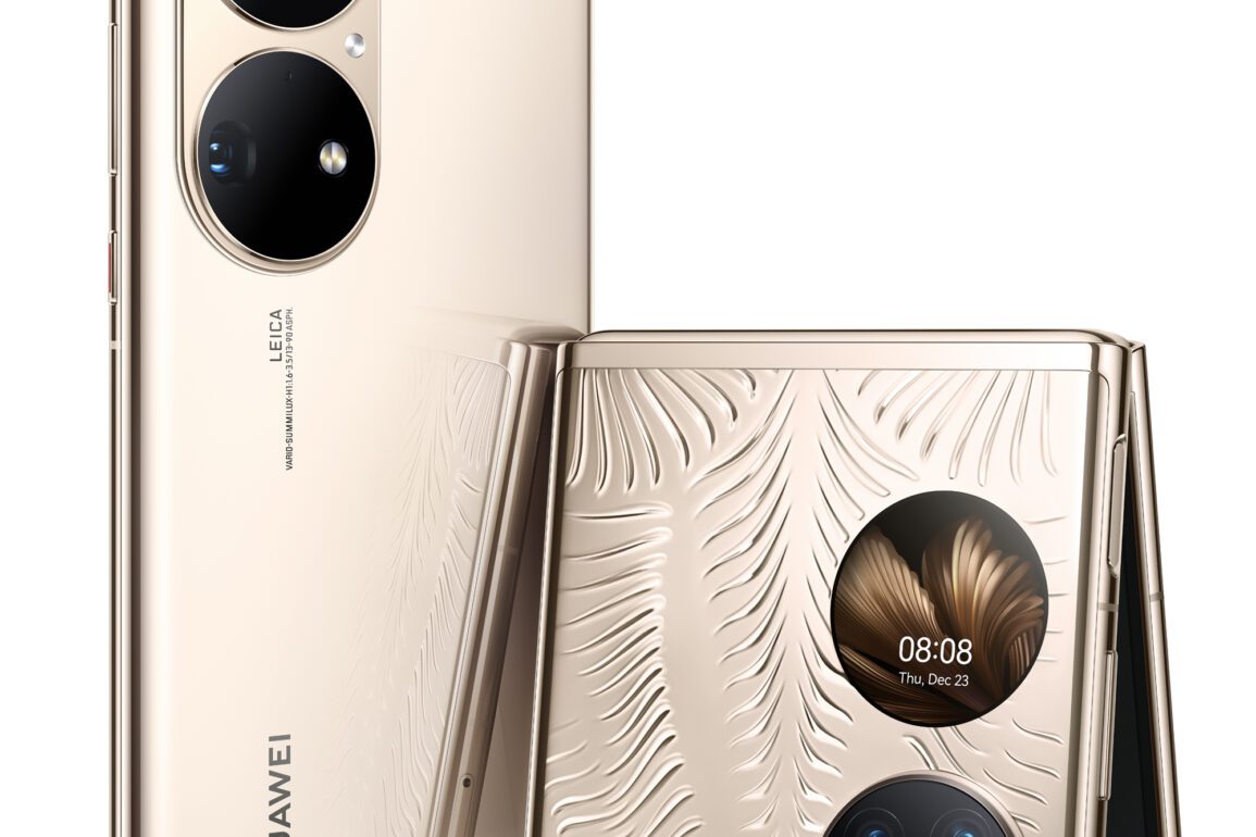 Product image of the Huawei P50 Pro and P50 Pocket