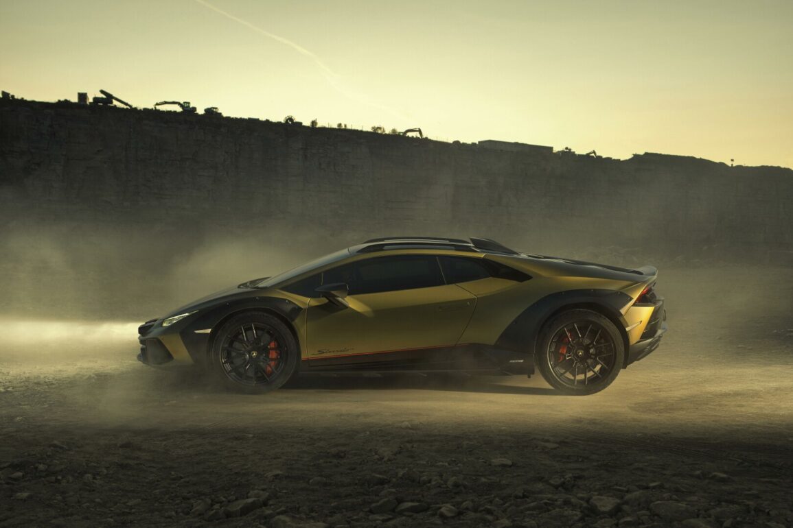 Image of the Lamborghini Huracán Sterrato