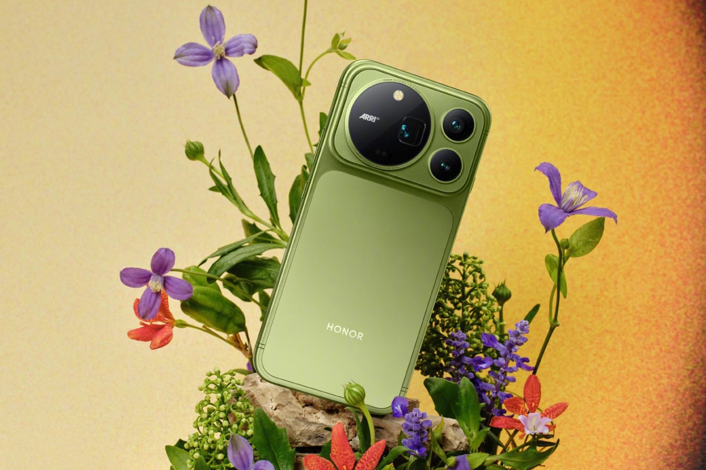 HONOR’s Magic9 series could be its strongest challenge to Samsung yet
